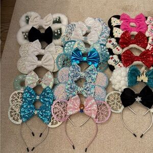 Bundle of 21 Winter/Christmas Theme Minnie Mouse Ears
